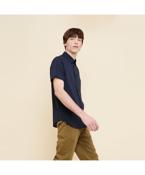 AIGLE（エーグル）の「吸水速乾 アエロッシュ 半袖シャツ（シャツ/ブラウス・メンズ・ブラック/ダークベージュ/ダークネイビー・M/L）」の7枚目の写真