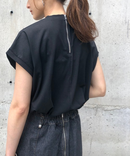 &g'aime（アンジェム）の「【&g'aime】フォトプリントTシャツ（Tシャツ/カットソー・レディース・ホワイト/ブラック・FREE）」の13枚目の写真