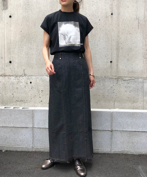 &g'aime（アンジェム）の「【&g'aime】フォトプリントTシャツ（Tシャツ/カットソー・レディース・ホワイト/ブラック・FREE）」の8枚目の写真