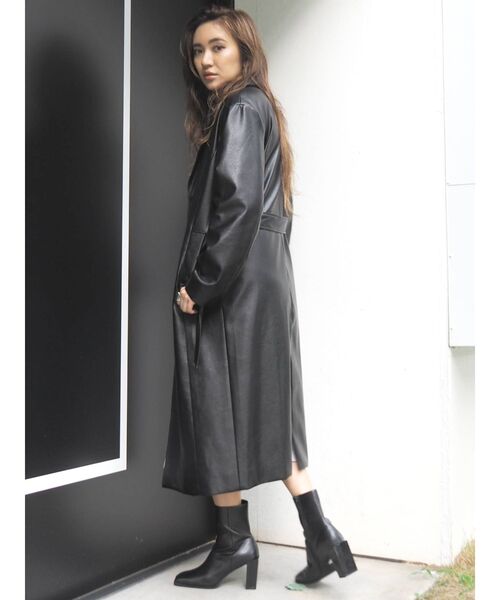 EVRIS（エヴリス）の「フェイクレザーロングコート（テーラードジャケット・レディース・ブラック/ブラウン・FREE）」の16枚目の写真