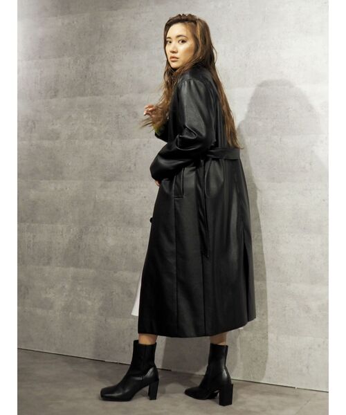 EVRIS（エヴリス）の「フェイクレザーロングコート（テーラード