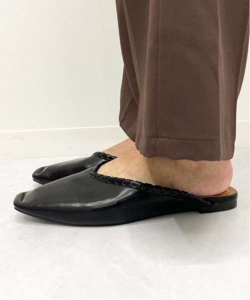 apres jour mignon（アプレジュールミニョン）の「Vカットフラットシューズ【ZOZOTOWN限定アイテム】（パンプス・レディース・その他/ブラック/ダークブラウン・SMALL/MEDIUM/LARGE/X-LARGE）」の5枚目の写真