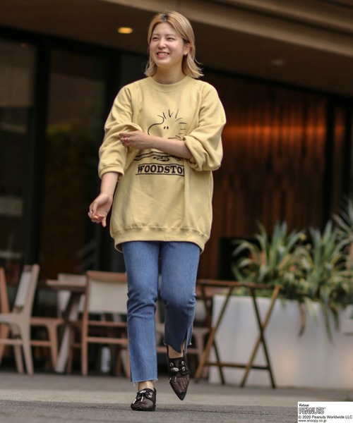 PEANUTS × SPORTS WEAR★スウェット★ルーシー（黒/M） Vintage PEANUTS（ビンテージピーナッツ）の「【PEANUTS×SPORTS