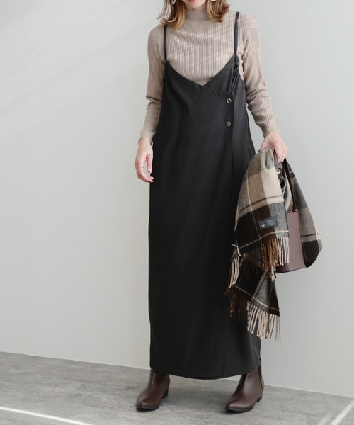 reca(レカ)の「ピーチ起毛ラップキャミワンピース(ワンピース・レディース・ブラック/カーキ/ライトベージュ・M)」の11枚目の写真