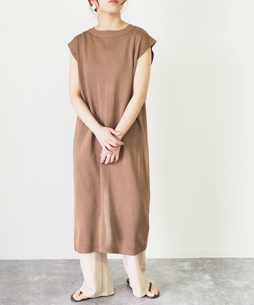 Riberry(リベリー)の「2WAYノースリニットワンピース(ワンピース・レディース・ブラック/ベージュ/グレー/モカ・MEDIUM)」の13枚目の写真