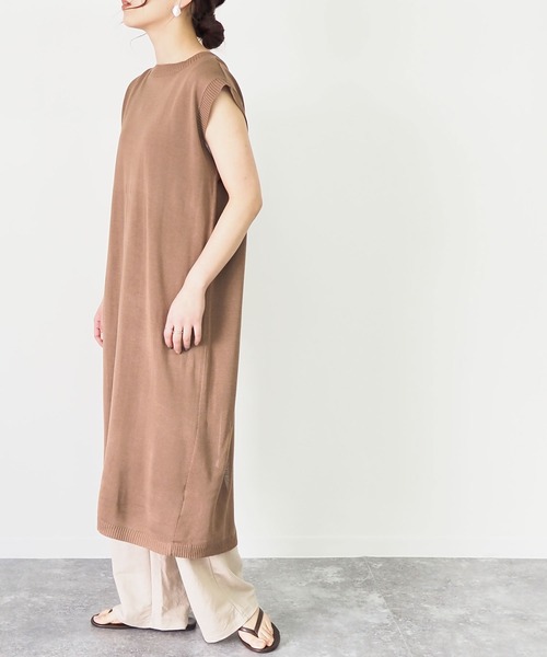 Riberry(リベリー)の「2WAYノースリニットワンピース(ワンピース・レディース・ブラック/ベージュ/グレー/モカ・MEDIUM)」の14枚目の写真