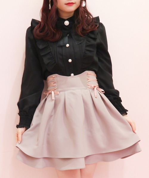 ROJITA（ロジータ）の「パール釦Ｖフリルブラウス（シャツ/ブラウス・レディース・ブラック/パープル・FREE）」の17枚目の写真