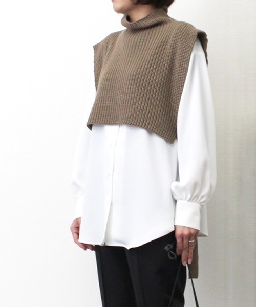 STYLEBLOCK(スタイルブロック)の「綿タッチベスト×ブラウスセット(シャツ/ブラウス・レディース・アイボリー/ブラック/カーキ/ベージュ・M)」の3枚目の写真