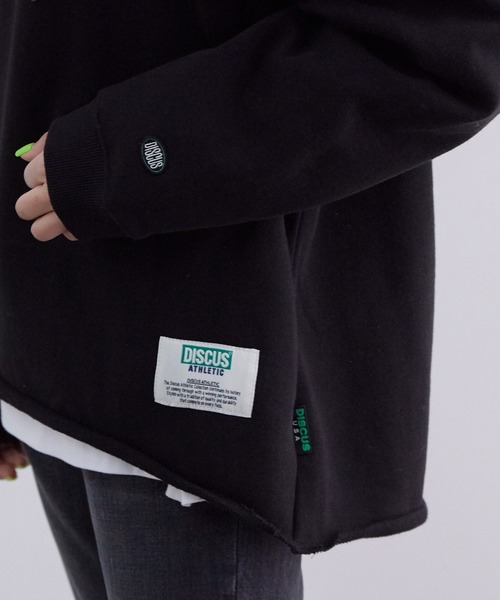 VIS（ビス）の「【ともわか×DISCUS ATHLETIC(R)】【WEB限定】裏毛カットオフプルパーカー（パーカー・レディース・ホワイト/パープル/ブラック・FREE）」の16枚目の写真