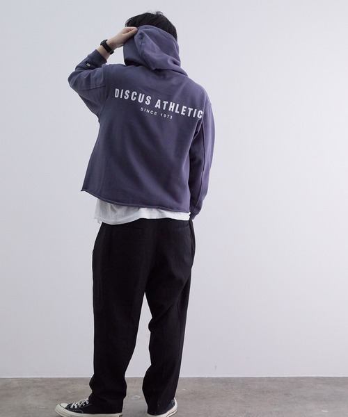 VIS（ビス）の「【ともわか×DISCUS ATHLETIC(R)】【WEB限定】裏毛カットオフプルパーカー（パーカー・レディース・ホワイト/パープル/ブラック・FREE）」の15枚目の写真