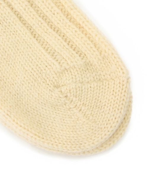BEAMS BOY（ビームスボーイ）の「CONNEMARA SOCKS / JACOB シープ ソックス 14FW（ソックス/靴下・レディース・ホワイト・ONE SIZE）」の7枚目の写真