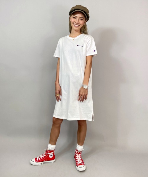 Champion（チャンピオン）の「ＣHAMPION/チャンピオン  ルーズシルエットＴシャツワンピース   CW-S304（ワンピース・レディース・ホワイト/カーキ/ブラック・L/M）」の4枚目の写真