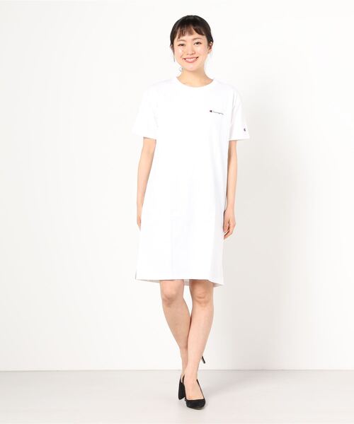 Champion（チャンピオン）の「ＣHAMPION/チャンピオン  ルーズシルエットＴシャツワンピース   CW-S304（ワンピース・レディース・ホワイト/カーキ/ブラック・L/M）」の17枚目の写真