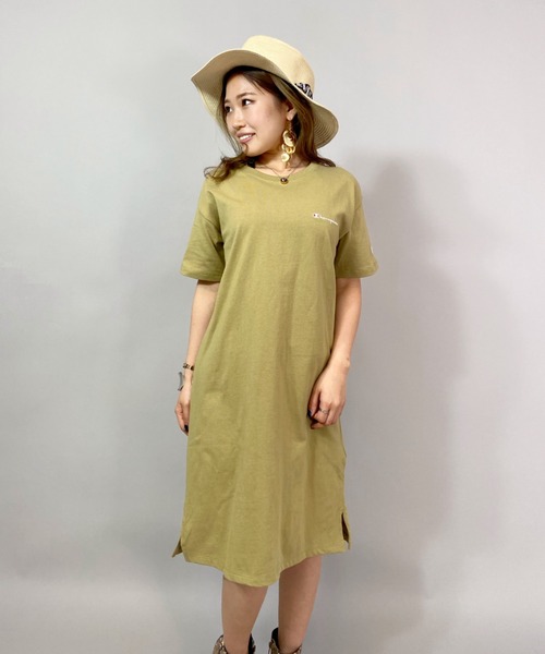 Champion（チャンピオン）の「ＣHAMPION/チャンピオン  ルーズシルエットＴシャツワンピース   CW-S304（ワンピース・レディース・ホワイト/カーキ/ブラック・L/M）」の15枚目の写真