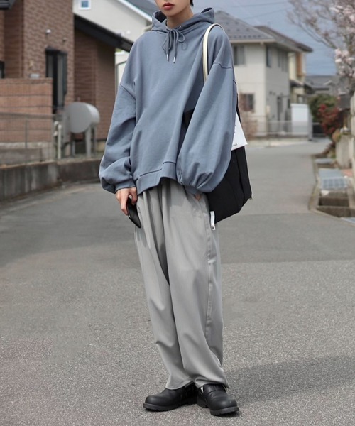 Loose/ルース（ルース）の「ヘビーウェイト ワイドバルーンパーカー（パーカー・メンズ・ライトグレー/グレイッシュベージュ/グレイッシュブルー・S/M/L）」の16枚目の写真