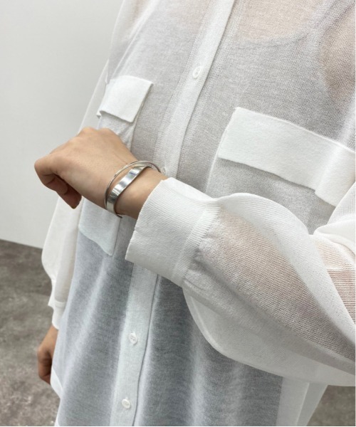 apres jour mignon(アプレジュールミニョン)の「シアーニットシャツ 【ZOZOTOWN限定アイテム】(シャツ/ブラウス・レディース・オフホワイト/ブルー系その他/ブラック・X-LARGE/フリー)」の10枚目の写真