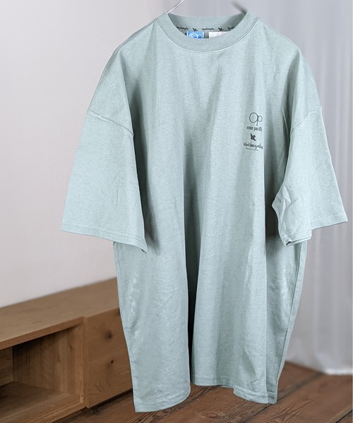 Mark Gonzales(マーク・ゴンザレス)の「MARK GONZALES×OCEAN PACIFIC/マークゴンザレス×オーシャンパシフィック "SURF"イラストプリントTEE(Tシャツ/カットソー・メンズ・ホワイト/ブラック/ベージュ/ミント・MEDIUM/LARGE/X-LARGE)」の19枚目の写真