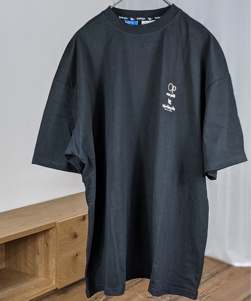 Mark Gonzales(マーク・ゴンザレス)の「MARK GONZALES×OCEAN PACIFIC/マークゴンザレス×オーシャンパシフィック "SURF"イラストプリントTEE(Tシャツ/カットソー・メンズ・ホワイト/ブラック/ベージュ/ミント・MEDIUM/LARGE/X-LARGE)」の11枚目の写真