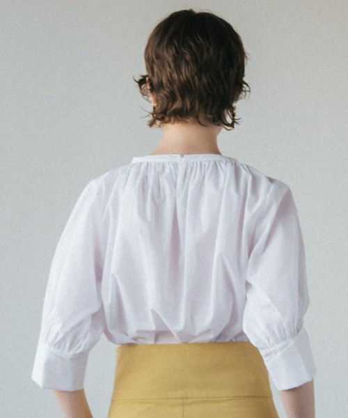 ACCL(エーシーシーエル)の「コットン ギャザーブラウス(シャツ/ブラウス・レディース・カーキ/ブラウン/ホワイト・FREE)」の8枚目の写真