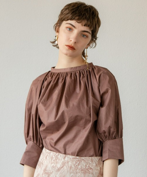 ACCL(エーシーシーエル)の「コットン ギャザーブラウス(シャツ/ブラウス・レディース・カーキ/ブラウン/ホワイト・FREE)」の13枚目の写真