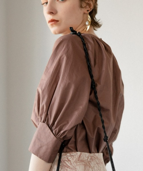 ACCL(エーシーシーエル)の「コットン ギャザーブラウス(シャツ/ブラウス・レディース・カーキ/ブラウン/ホワイト・FREE)」の19枚目の写真