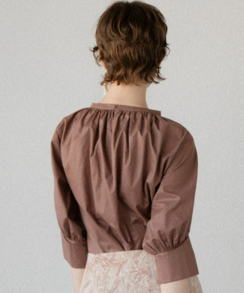 ACCL(エーシーシーエル)の「コットン ギャザーブラウス(シャツ/ブラウス・レディース・カーキ/ブラウン/ホワイト・FREE)」の21枚目の写真