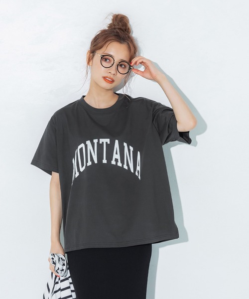 coca（coca）（コカ）の「シルキータッチカレッジプリントTシャツ（Tシャツ/カットソー・レディース・イエロー/ベージュ/ホワイト/チャコールグレー・ONE SIZE）」の3枚目の写真