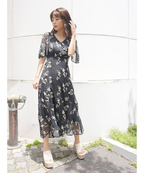 MERCURYDUO（マーキュリーデュオ）の「トングデザインコルクウェッジサンダル（サンダル・レディース・ブラウン/イエロー/アイボリー・38/36）」の4枚目の写真