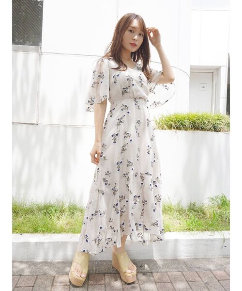 MERCURYDUO（マーキュリーデュオ）の「トングデザインコルクウェッジサンダル（サンダル・レディース・ブラウン/イエロー/アイボリー・38/36）」の5枚目の写真