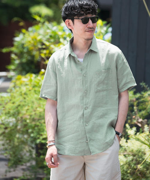 ITEMS URBANRESEARCH（アイテムズ アーバンリサーチ）の「リネン半袖シャツ（シャツ/ブラウス・メンズ・ブラック/グリーン/ピンク/オフホワイト・LARGE/MEDIUM）」の3枚目の写真