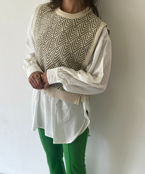 AIC.（エーアイシー）の「ジャガードニットベスト×ブラウスセット（アンサンブル・レディース・ブラック/ブラウン/グリーン・FREE）」の3枚目の写真