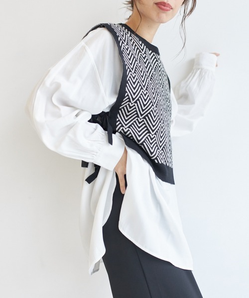 AIC.（エーアイシー）の「ジャガードニットベスト×ブラウスセット（アンサンブル・レディース・ブラック/ブラウン/グリーン・FREE）」の15枚目の写真