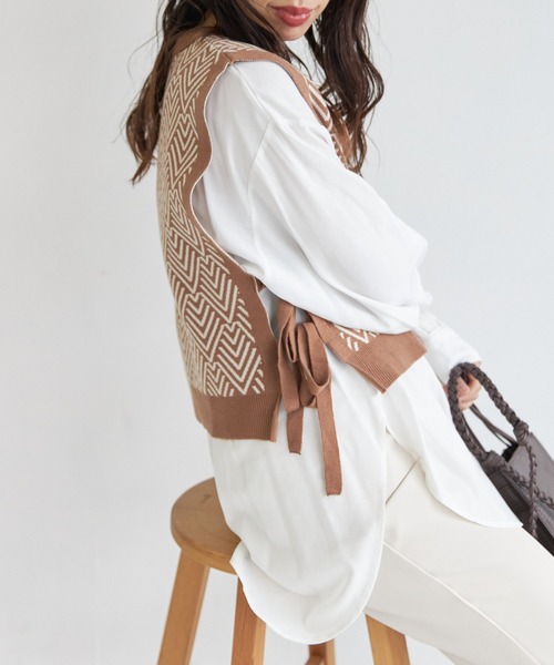 AIC.（エーアイシー）の「ジャガードニットベスト×ブラウスセット（アンサンブル・レディース・ブラック/ブラウン/グリーン・FREE）」の20枚目の写真