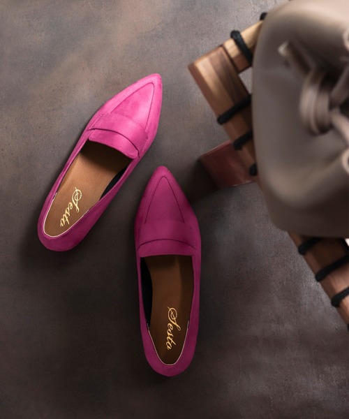 SESTO（セスト）の「ポインテッドトゥローヒールローファーパンプス（パンプス・レディース・ブラック/ベージュ/ブラウン/ピンク/グリーン・22.5cm/23.5cm/24.5cm/23.0cm/24.0cm/25.0cm/22.0cm）」の5枚目の写真