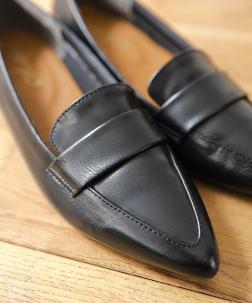 SESTO（セスト）の「ポインテッドトゥローヒールローファーパンプス（パンプス・レディース・ブラック/ベージュ/ブラウン/ピンク/グリーン・22.5cm/23.5cm/24.5cm/23.0cm/24.0cm/25.0cm/22.0cm）」の13枚目の写真