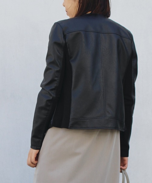 LAVEANGE（ラビアンジェ）の「フェイクレザーノーカラーライダースジャケット（ライダースジャケット・レディース・ブラック/グレイッシュベージュ・LL/3L/4L/M/L）」の17枚目の写真