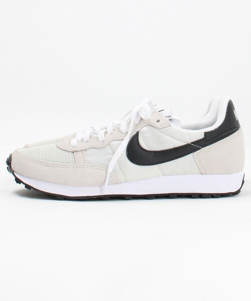 NIKE（ナイキ）の「【WEB限定】NIKE/ナイキ　CHALLENGER OG/チャレンジャーOG（スニーカー・レディース・ホワイト/ブラック/ベージュ・23.5cm/24.0cm/24.5cm）」の6枚目の写真