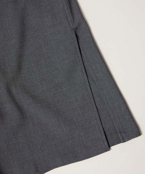 AIVER（アイバー）の「AIVER　TRドロップネックロングコートシャツ（シャツ/ブラウス・メンズ・ブラック/グレー/ダークグレー・MEDIUM/LARGE）」の8枚目の写真