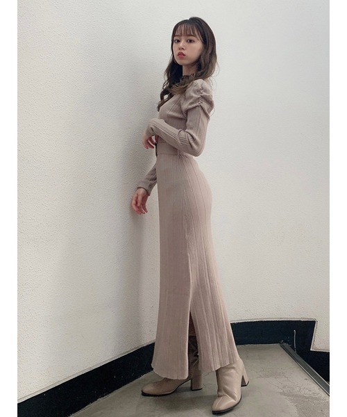 dazzlin（ダズリン）の「パワショルリブニットワンピース（ワンピース・レディース・ブラック/ベージュ/パープル・FREE）」の11枚目の写真