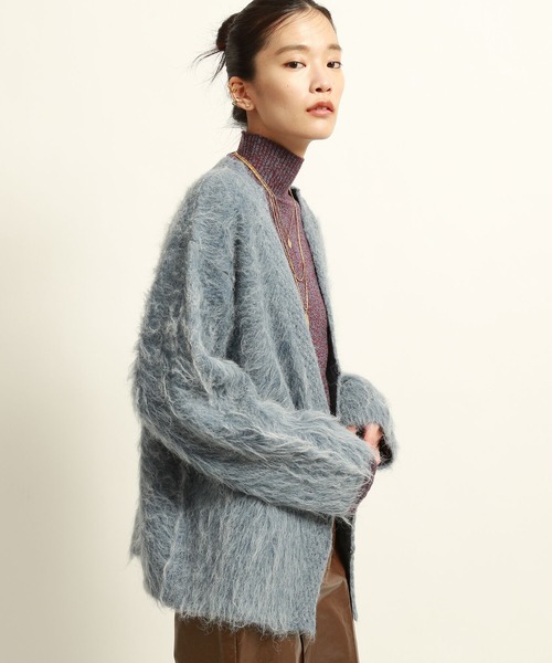 Ray BEAMS(レイビームス)の「Ray BEAMS / シャギー Vネック カーディガン(カーディガン/ボレロ・レディース・ライトブルー/オフホワイト・ONE SIZE)」の10枚目の写真