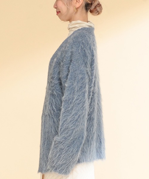 Ray BEAMS(レイビームス)の「Ray BEAMS / シャギー Vネック カーディガン(カーディガン/ボレロ・レディース・ライトブルー/オフホワイト・ONE SIZE)」の14枚目の写真