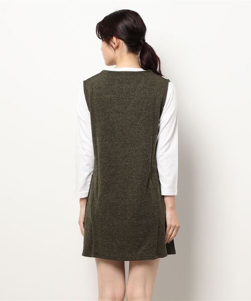 BELLUNA（ベルーナ）の「杢調素材ポケットデザインジャンパードレス（ジャンパースカート・レディース・ブラック/カーキ/モカ/チャコール・MEDIUM/LARGE/X-LARGE）」の10枚目の写真
