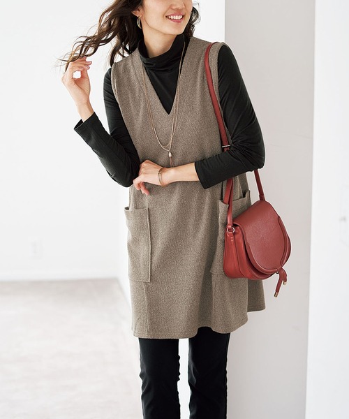 BELLUNA（ベルーナ）の「杢調素材ポケットデザインジャンパードレス（ジャンパースカート・レディース・ブラック/カーキ/モカ/チャコール・MEDIUM/LARGE/X-LARGE）」の15枚目の写真