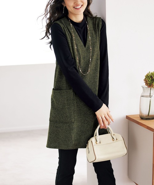 BELLUNA（ベルーナ）の「杢調素材ポケットデザインジャンパードレス（ジャンパースカート・レディース・ブラック/カーキ/モカ/チャコール・MEDIUM/LARGE/X-LARGE）」の16枚目の写真