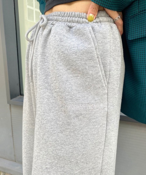 WHO'S WHO gallery（フーズフーギャラリー）の「PTNスウェパン（スウェットパンツ・レディース・ブラック/ブラウン/サックスブルー/グリーン/トップグレー/オートミール・FREE）」の18枚目の写真
