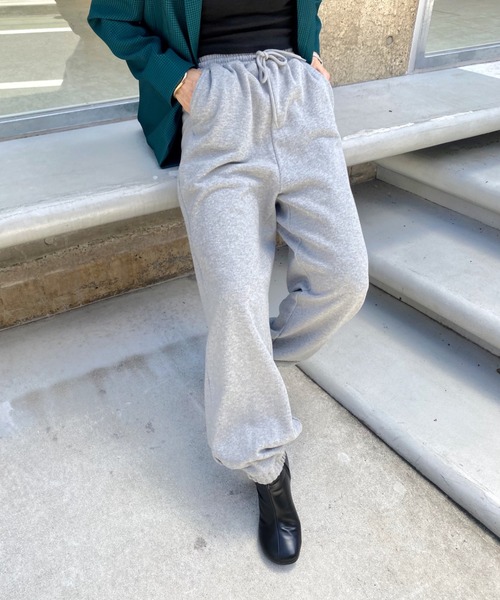 WHO'S WHO gallery（フーズフーギャラリー）の「PTNスウェパン（スウェットパンツ・レディース・ブラック/ブラウン/サックスブルー/グリーン/トップグレー/オートミール・FREE）」の11枚目の写真