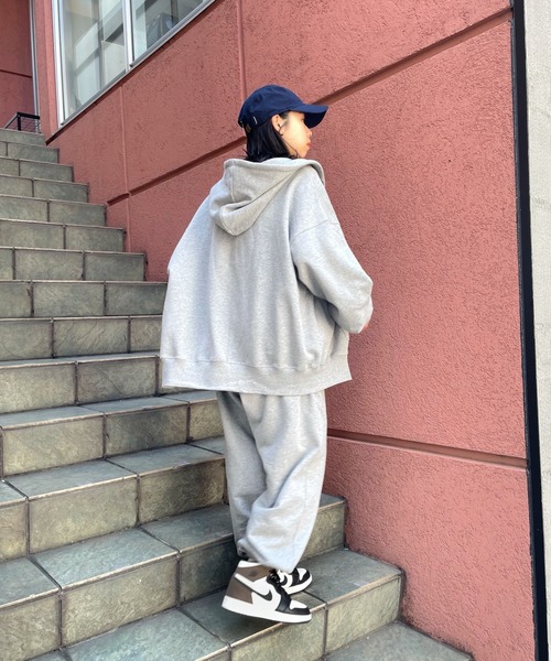 WHO'S WHO gallery（フーズフーギャラリー）の「PTNスウェパン（スウェットパンツ・レディース・ブラック/ブラウン/サックスブルー/グリーン/トップグレー/オートミール・FREE）」の10枚目の写真