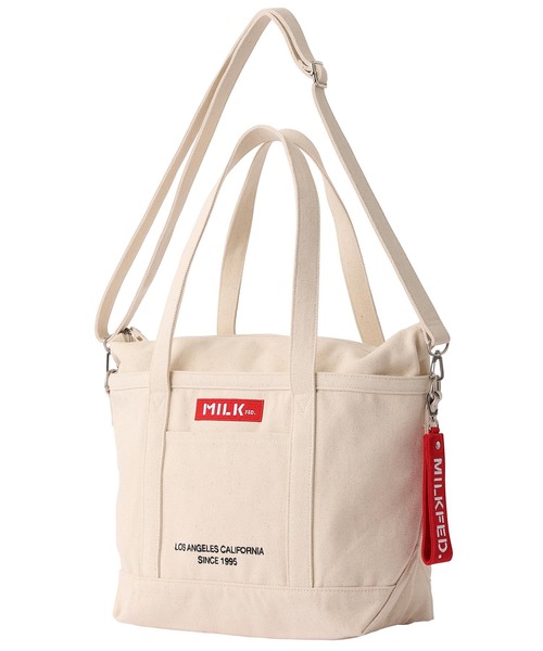 MILKFED.（ミルクフェド）の「EMBROIDERED BAR 2WAY TOTE BAG/ロゴ トートバッグ/ショルダーバッグ/A4収納（ショルダーバッグ・レディース・A/ホワイト/ベージュ/B/ネイビー/ライトパープル/ブラック/ライトピンク・ONE SIZE）」の7枚目の写真
