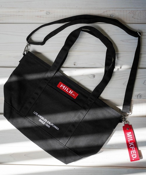 MILKFED.（ミルクフェド）の「EMBROIDERED BAR 2WAY TOTE BAG/ロゴ トートバッグ/ショルダーバッグ/A4収納（ショルダーバッグ・レディース・A/ホワイト/ベージュ/B/ネイビー/ライトパープル/ブラック/ライトピンク・ONE SIZE）」の21枚目の写真