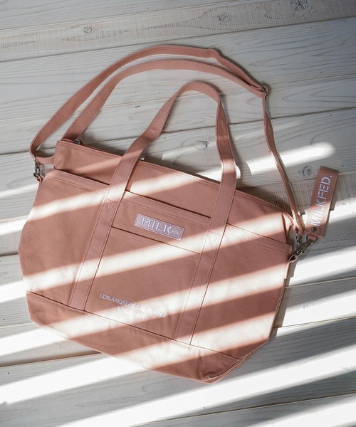 MILKFED.（ミルクフェド）の「EMBROIDERED BAR 2WAY TOTE BAG/ロゴ トートバッグ/ショルダーバッグ/A4収納（ショルダーバッグ・レディース・A/ホワイト/ベージュ/B/ネイビー/ライトパープル/ブラック/ライトピンク・ONE SIZE）」の22枚目の写真